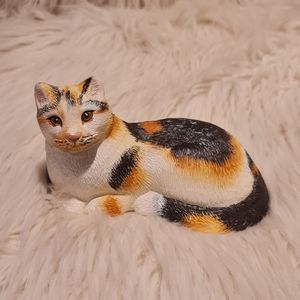 1990 Artisans  Handpainted Cat